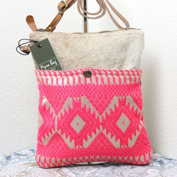 Myra Bag Handbags - 🆕 Myra Bag PINKISH Small Crossbody Bag Canvas Bag
